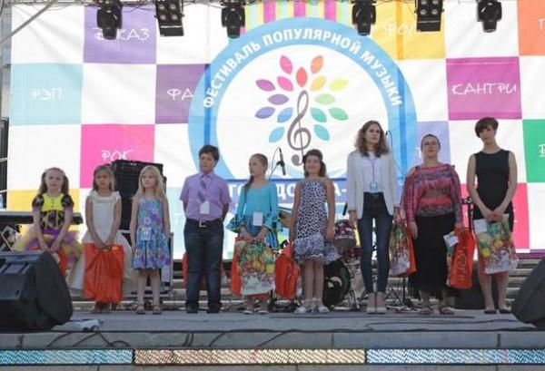 19 июля 2015 года состоится второй ежегодный фестиваль популярной музыки имени Сергея Фалетенка «Городок-на-Оби»