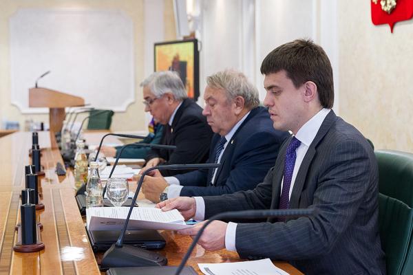 Ради рапорта? Реформа РАН ложится на бумагу