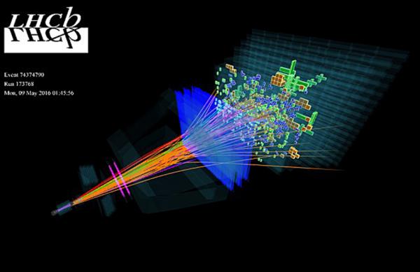Изображение экспериментального события, зарегистрированного на LHCb