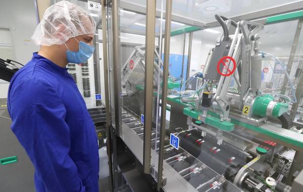 Ученые оценили эффективность российских вакцин от коронавируса 