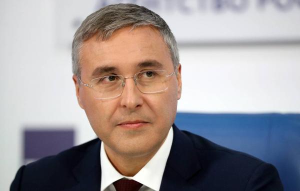 Итоги десяти лет работы программы мегрантов на науку подводит Валерий Фальков