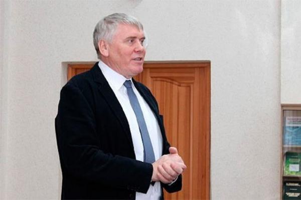 Интервью с директором Института физики полупроводников СО РАН членом-корреспондентом РАН Александром Латышевым