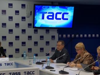 На днях в пресс-центре ТАСС прошел круглый стол, посвященный вопросам жизнедеятельности новосибирцев в условиях нового часового пояса по прошествии первого полугодия