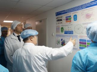 Об этом глава ведомства Денис Мантуров заявил во время посещения ФИЦ «Институт цитологии и генетики СО РАН»