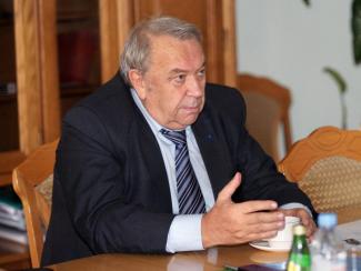Владимир Фортов рискнул выдвинуться на второй срок
