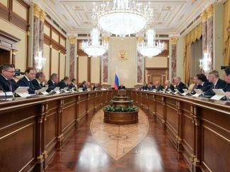 Михаил Мишустин утвердил кураторов высокотехнологичных отраслей