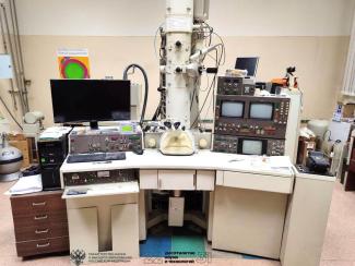 Сибирские ученые исследуют, как алмаз превращается в графит Сибирские ученые исследуют, как алмаз превращается в графит