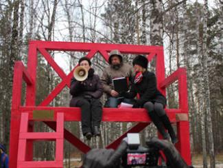 В Академгородке появилась Большая Красная Лавочка