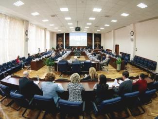 НКС утвердил 23 проекта актуальных направлений научно-технологического развития России